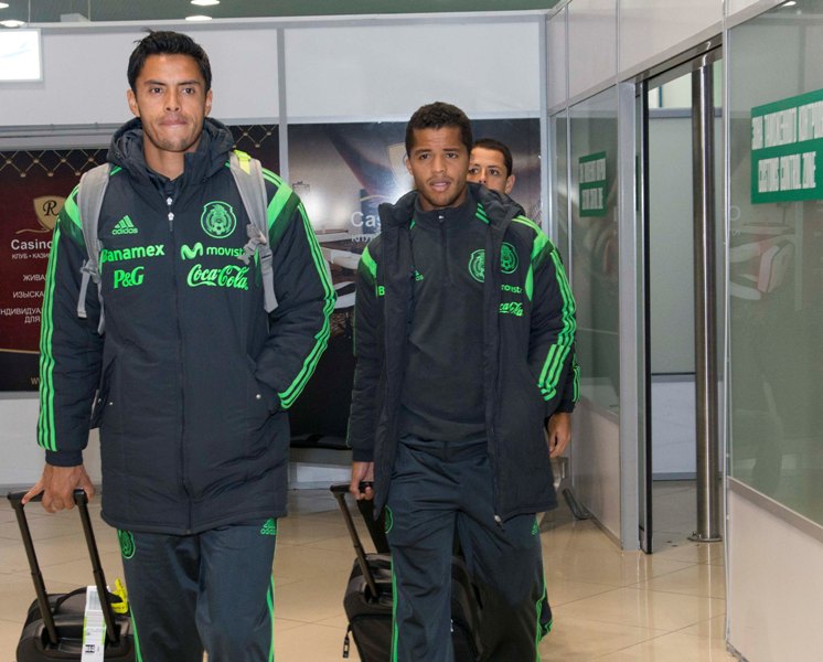 Talavera, Giovani y Chicharito 