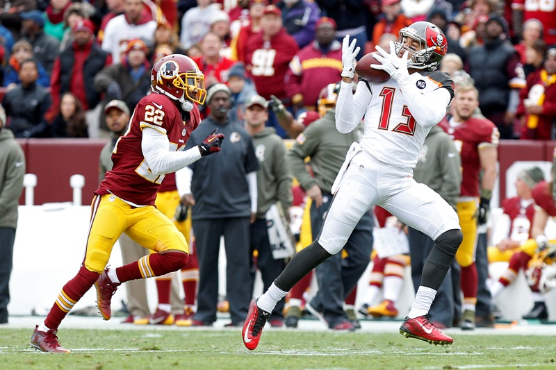 Mike Evans protagonizó un gran juego para Tampa Bay