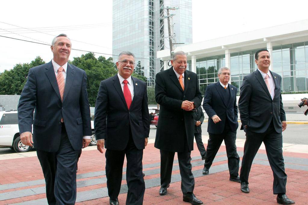 El gobernador acudió a la conmemoración del aniversario