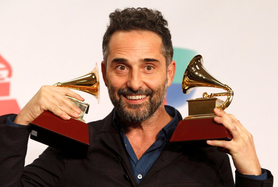 Jorge Drexler triunfó en la categoría de Grabación del año, por "Universos Paralelos", y en Mejor Álbum Cantautor, por "Bailar En La Cueva". 