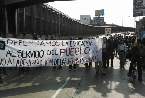 Se realizan bloqueos en Circuito Interior.
