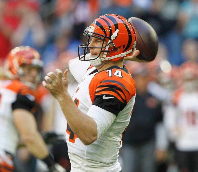 Andy Dalton venció a los Texanos