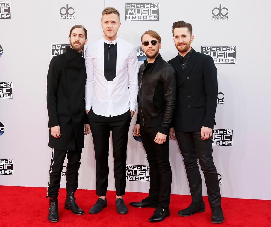 Los integrantes de Imagine Dragons impusieron su estilo en los AMAs. 