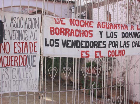 Los habitantes se oponen al uso sólo peatonal de las calles.