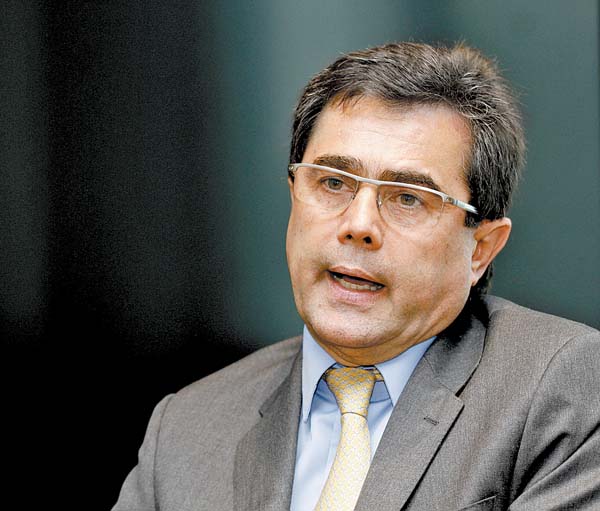 “El país, creo, busca las condiciones para seguir creciendo con su industria productiva.”