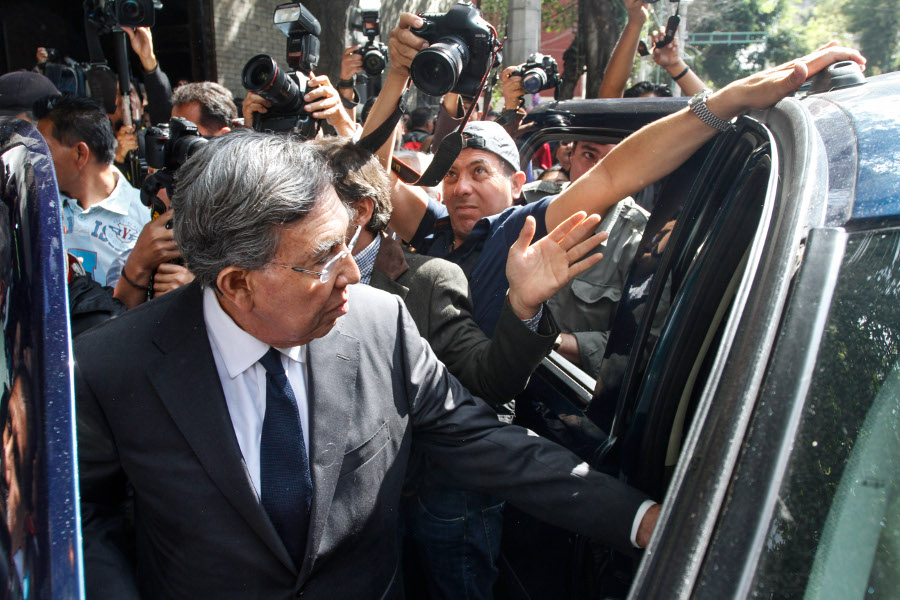 Cuauhtémoc Cárdenas renunció esta noche al Partido de la Revolución Democrática, tras 25 años de militancia. 