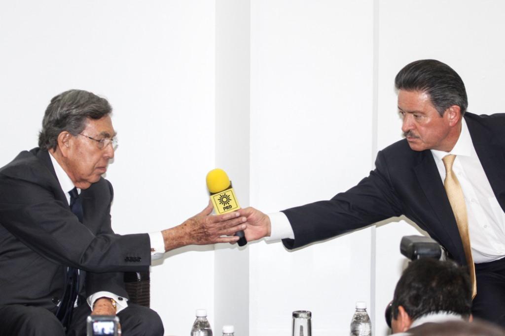 El diálogo entre Cárdenas y Navarrete.