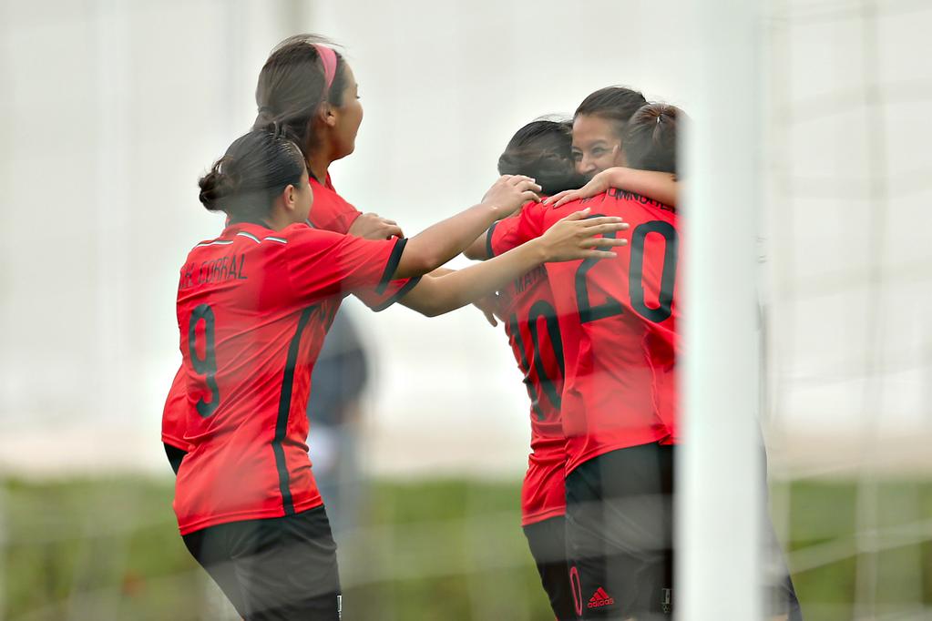 Veronica Pérez anotó un gol olímpico en el último minuto 