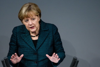 La canciller alemana, Angela Merkel, durante su intervención en el Bundestag, en Berlín