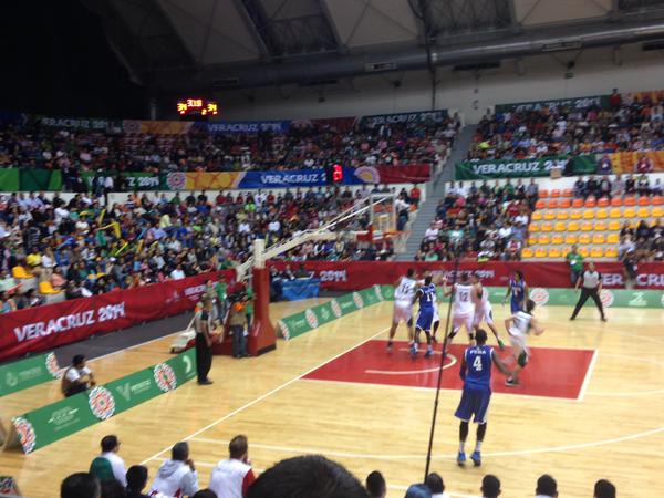 México en el duelo ante República Dominicana 