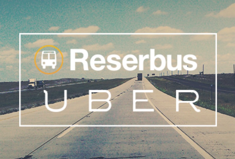 Uber y Reserbus ofrecen comenzar tu viaje desde que sales de casa.