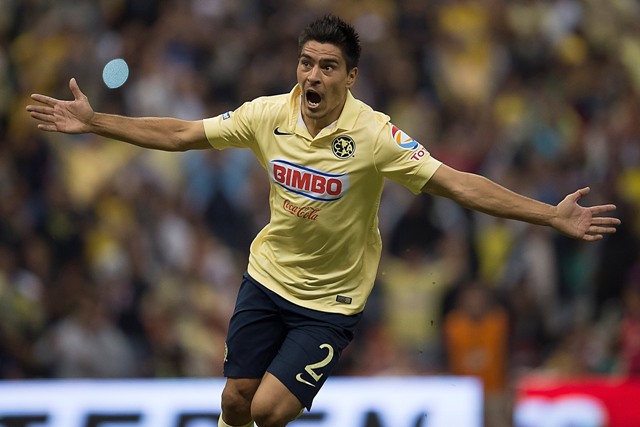 Paolo Goltz, zaguero de América festejó su gol ante Pumas