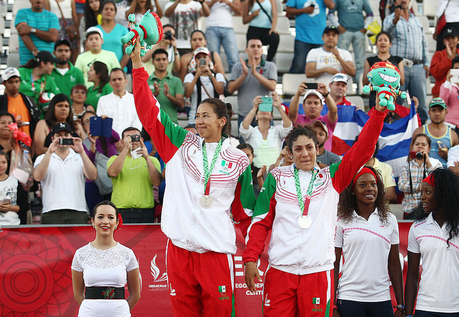 La lagunera Esther González Medina consiguió plata en la prueba de 200 metros pecho femenil