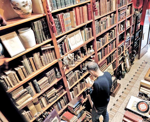 Sobre el amor a las librerías. 