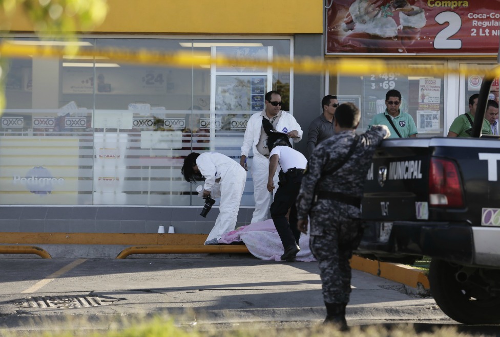 El comandante, identificado como José Héctor García González pertenecía a la policía municipal 