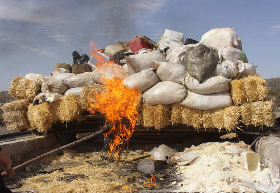 Metanfetaminas, marihuana y metanfetamina liquida.