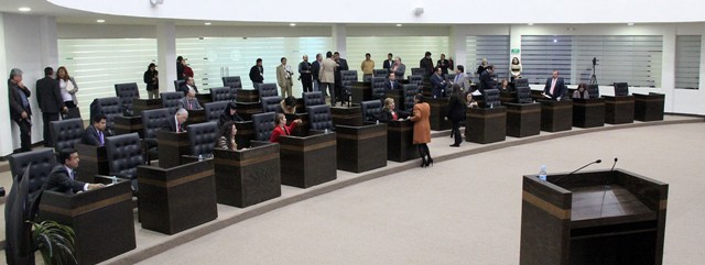 El Congreso votará hoy iniciativas del gobernador.