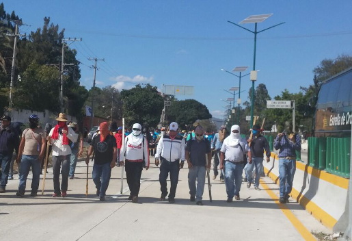 Los manifestantes bloquearon en dirección a Acapulco.