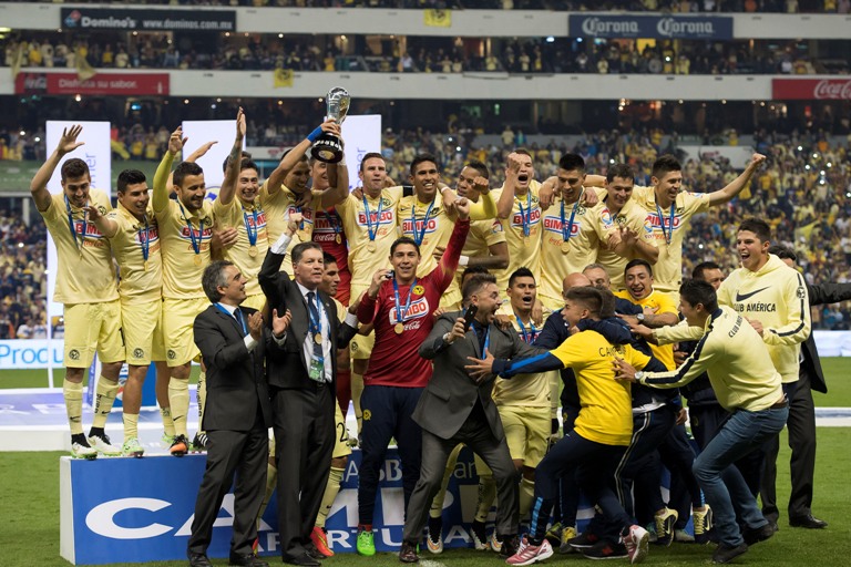 Celebración del campeón América