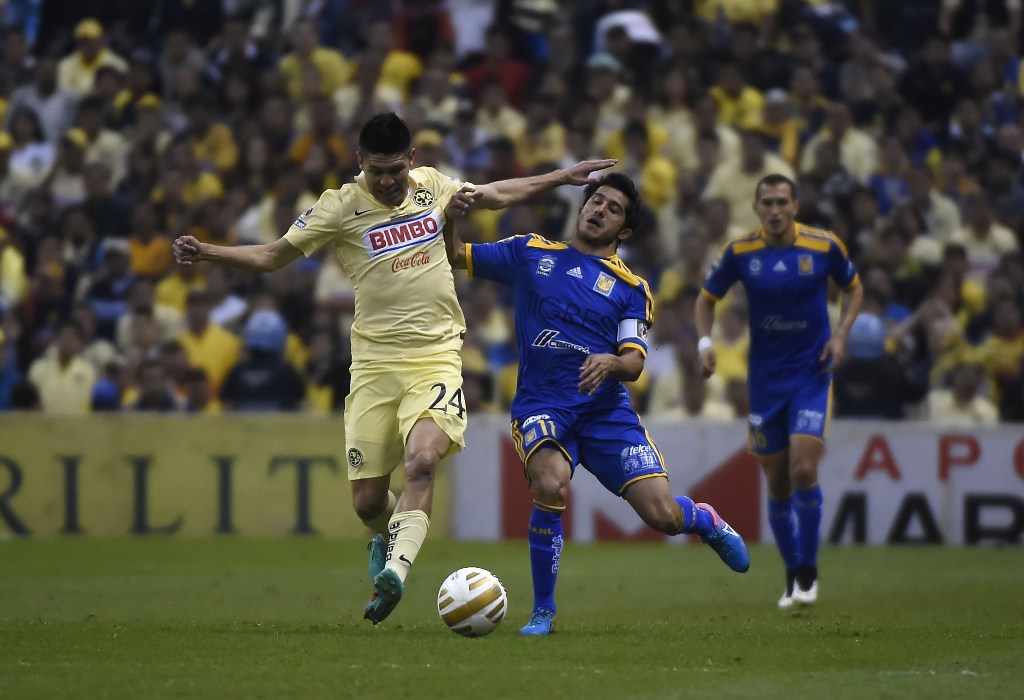 Oribe Peralta durante la final del Apertura 2014 