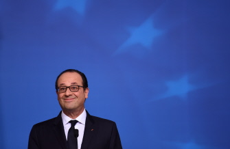 El presidente francés, Francois Hollande, durante la rueda de prensa en Bruselas