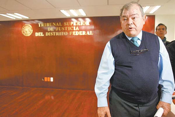 Édgar Elías azar, presidente del Tribunal Superior de Justicia capitalino.