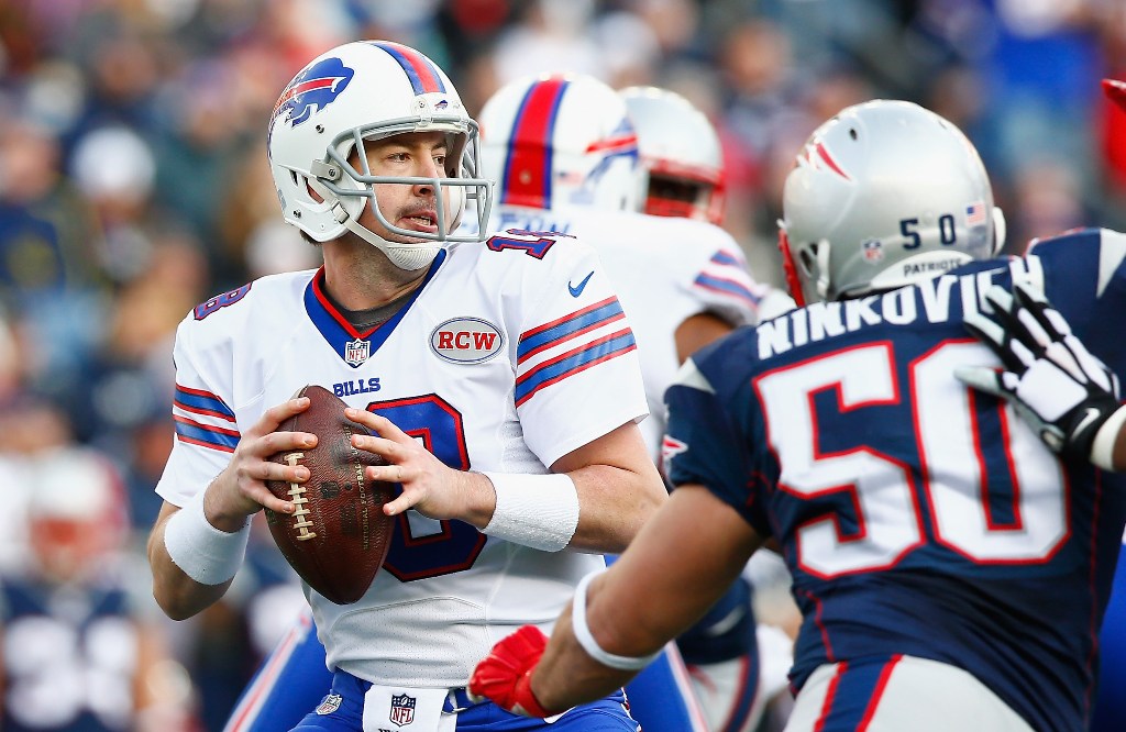 Kyle Orton convirtió 16 pases para 176 yardas y una anotación a Robert Woods