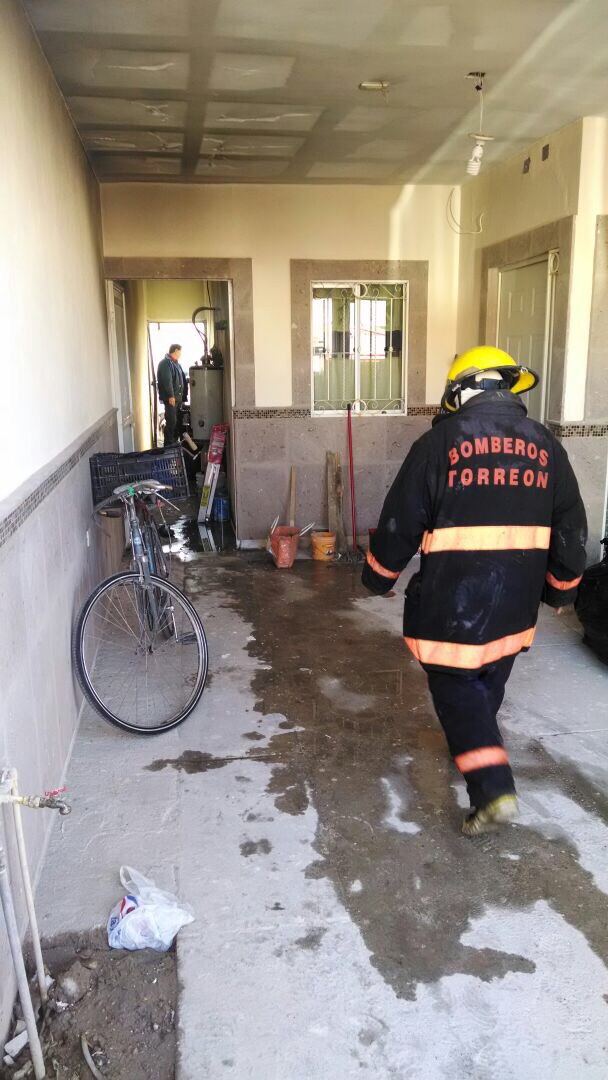El reporte del incendio se dio a las 10:35 de la mañana. 