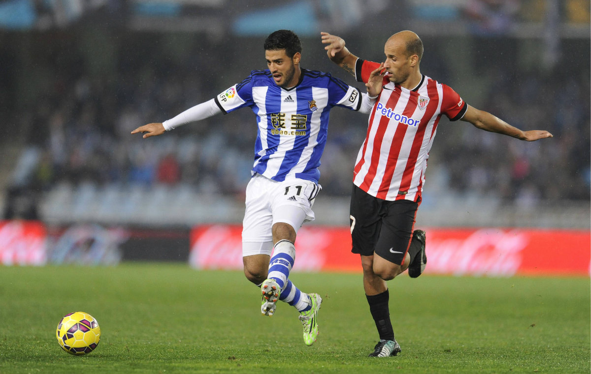 Carlos Vela en el partido Real Sociedad vs Athletic de Bilbao