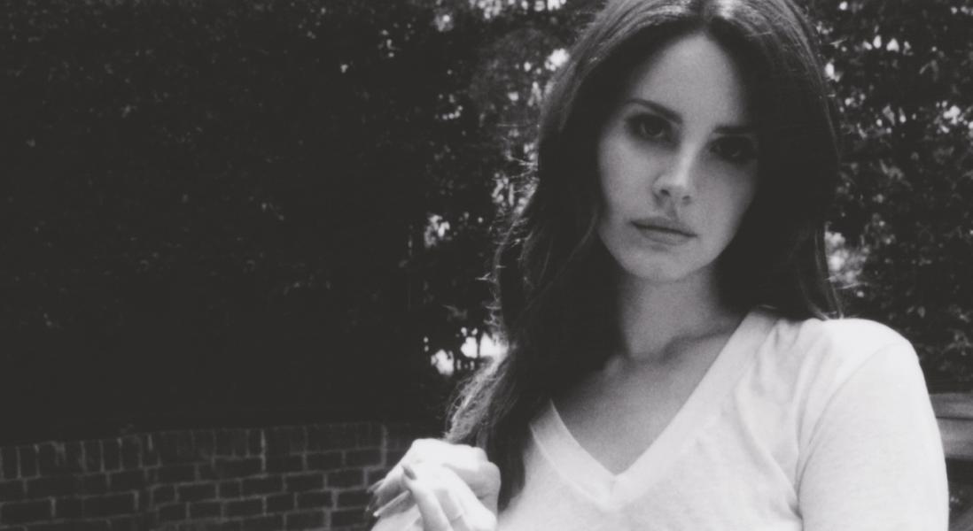 Lana Del Rey dio a conocer que su nuevo disco se llamará 'Honeymoon'.