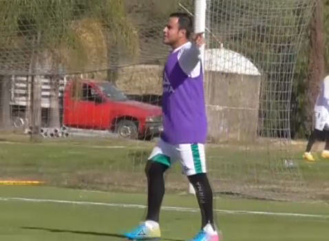 Montes ya empieza a jugar futbol 