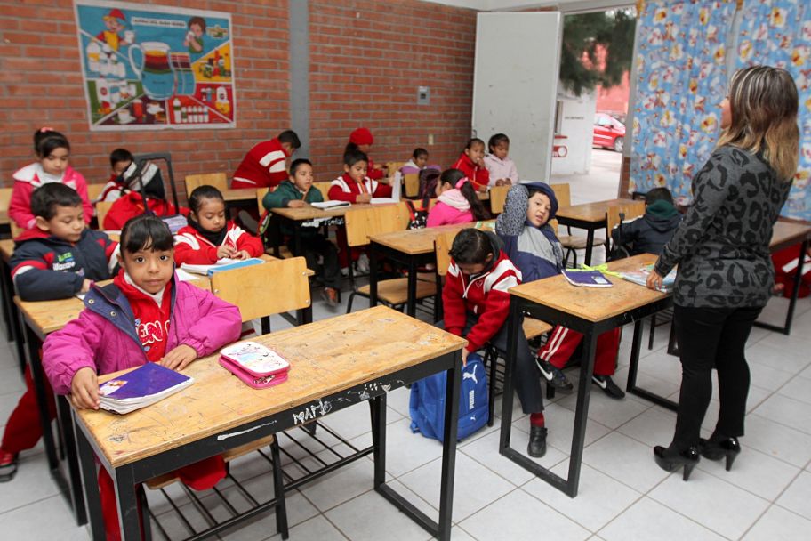 Hoy fue el regreso a clases de miles de alumnos de educación básica.