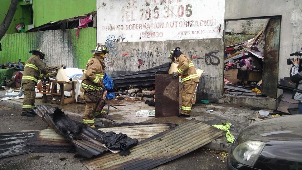 En el lugar del incendio se realizaban trabajos de tapicería.