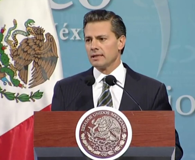 El presidente Enrique Peña Nieto durante el 140 Aniversario de la Cámara Nacional de Comercio, Servicios y Turismo de la Ciudad de México.