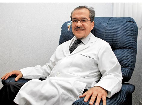Reyes Haro Valencia, neurofisiólogo y director de la Clínica del Sueño de la UNAM.