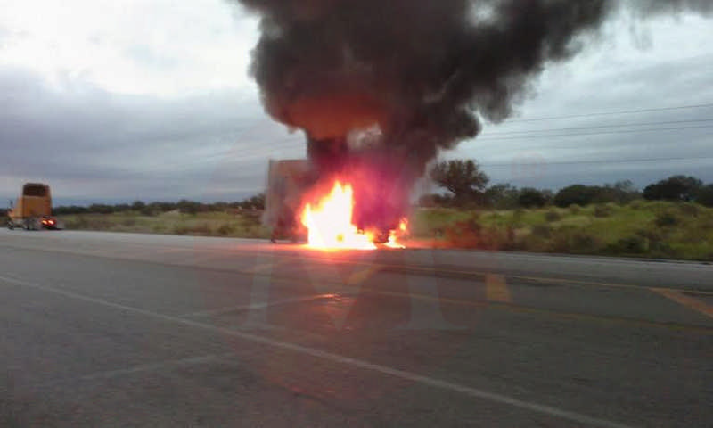 El incidente se suscitó a la altura del puente conocido como “El diablo”.