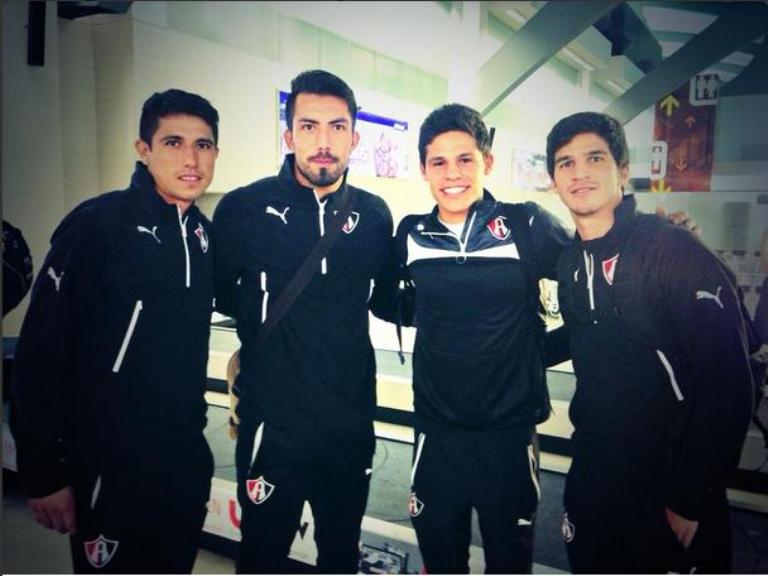 Jugadores del Atlas en su llegada a Monterrey