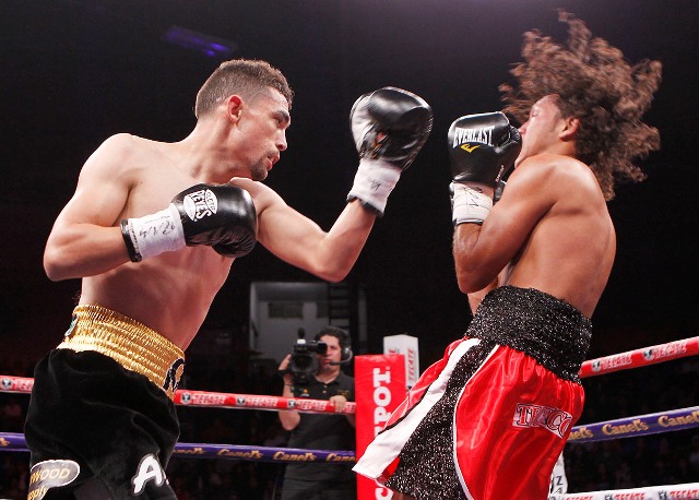 Javier 'Cobra' Mendoza venció al colombiano Mauricio Méndez