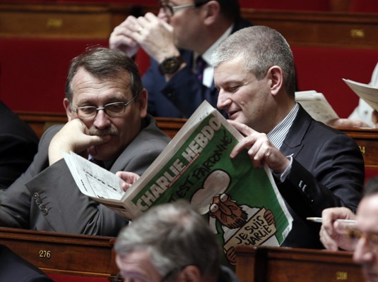 Mahoma aparece en la portada del semanario francés Charlie Hebdo.