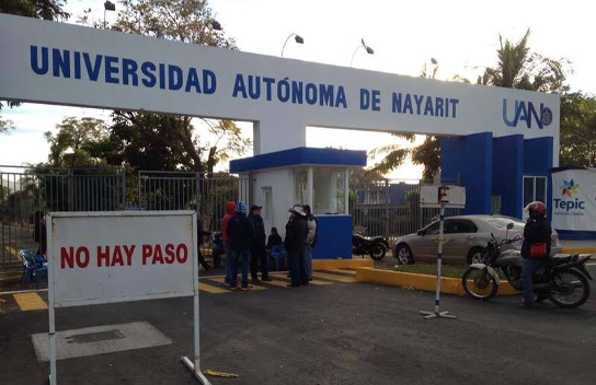 Los trabajadores acusan que no se les ha pagado su sueldo. 