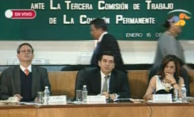 Reunión de la Tercera Comisión de la Comisión Permanente del Congreso con el subsecretario de Hacienda, Fernando Aportela, y el subsecretario de Ingre