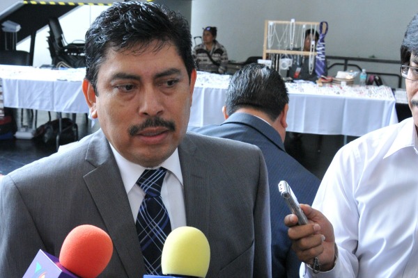 El senador Sofío Ramírez Hernández busca la candidatura del PRD al gobierno de Guerrero.