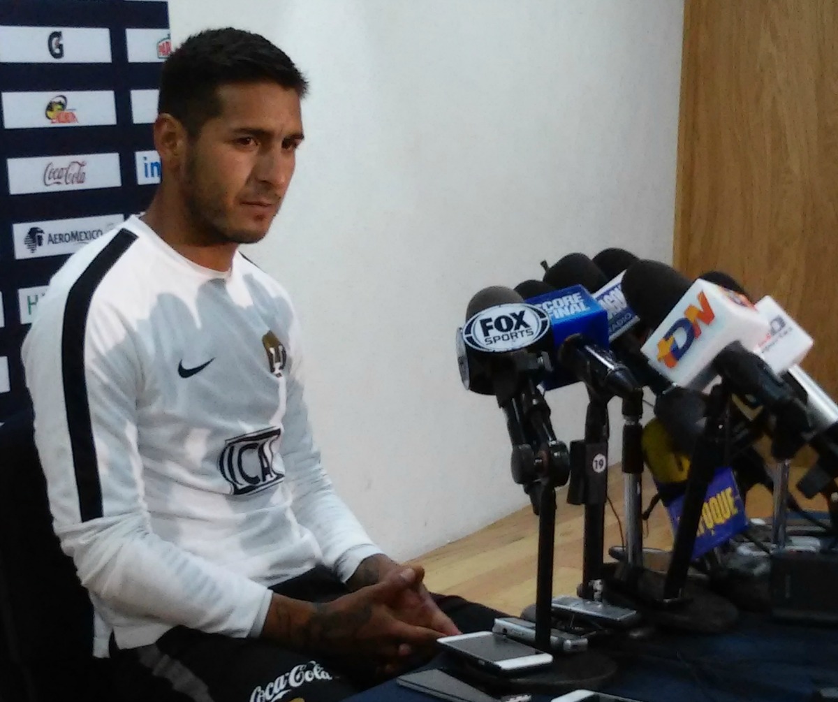 Ismael Sosa en conferencia de prensa 