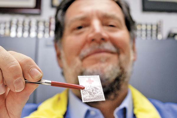 México lanzó su primera estampilla postal 16 años después que Europa.