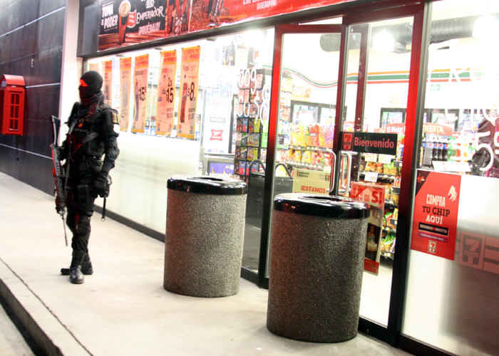 A pesar de que la policía llegó rápido al llamado de auxilio no dieron con los ladrones.