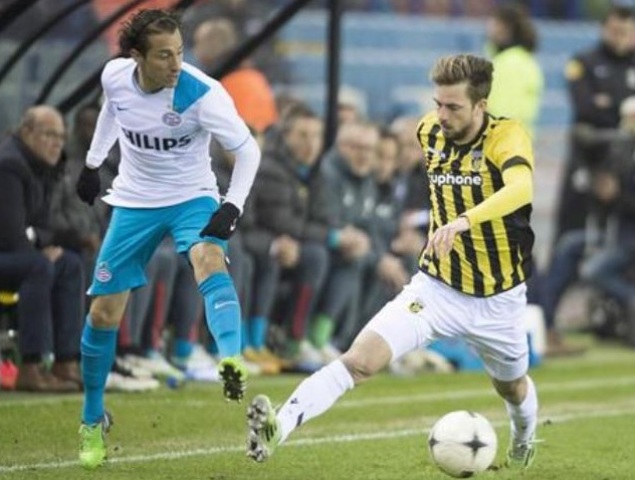Andrés Guardado y el PSV sumaron otro triunfo