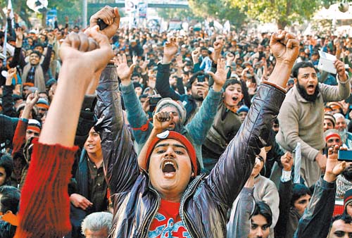 Más protestas se registraron ayer en Lahore (Pakistán) contra la caricaturización del profeta Mahoma.