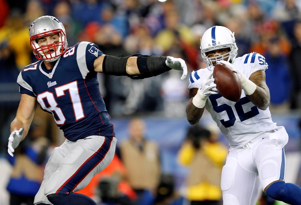 Intercepción de D'Qwell Jackson