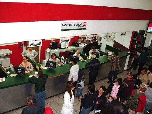 Buscan que los 115 mil usuarios que adeudan se acerquen a apagar.