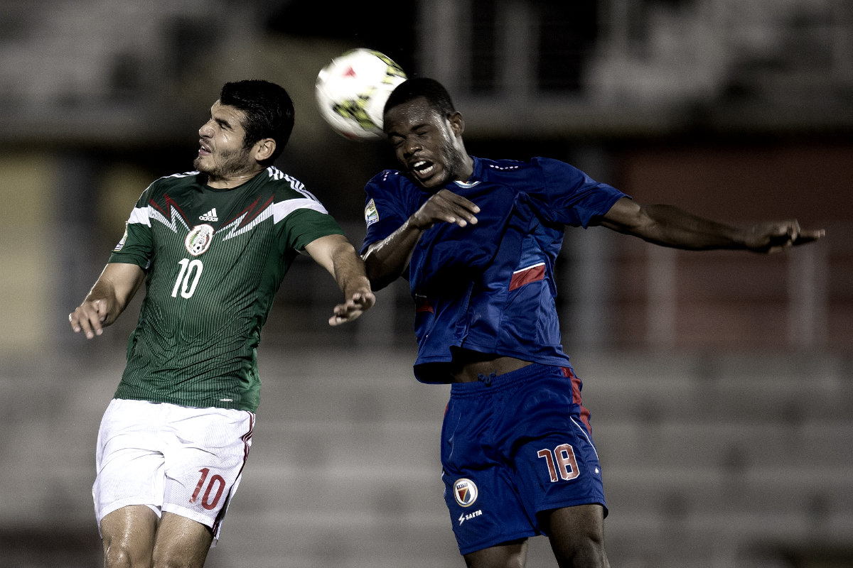 Gris empate de México ante Haití 
